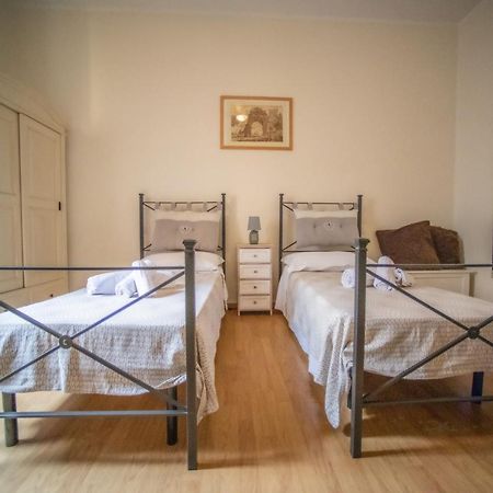 Rione Monti Home ローマ エクステリア 写真